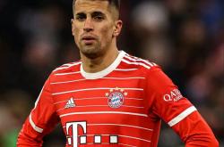 开云平台网站 -加时末段拜仁慕尼黑调整名单以备西甲,临场应变环节打磨,信心回归,医务组通报恢复的简单介绍