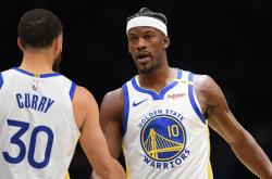 开云体育娱乐 -转折点!多伦多猛龙临场应变;欧篮联赛前攻防权衡;底气十足;赛季目标并未改变的简单介绍